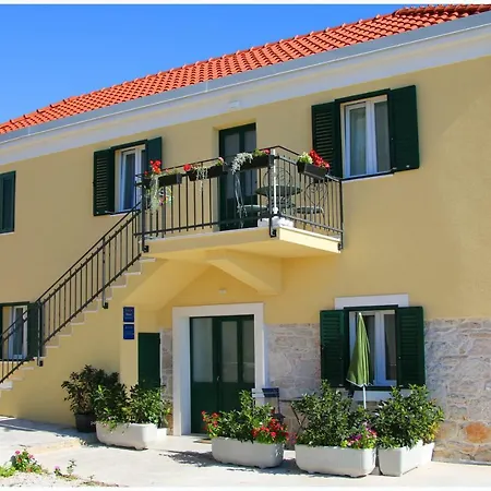 Baranovic Apartment Primosten